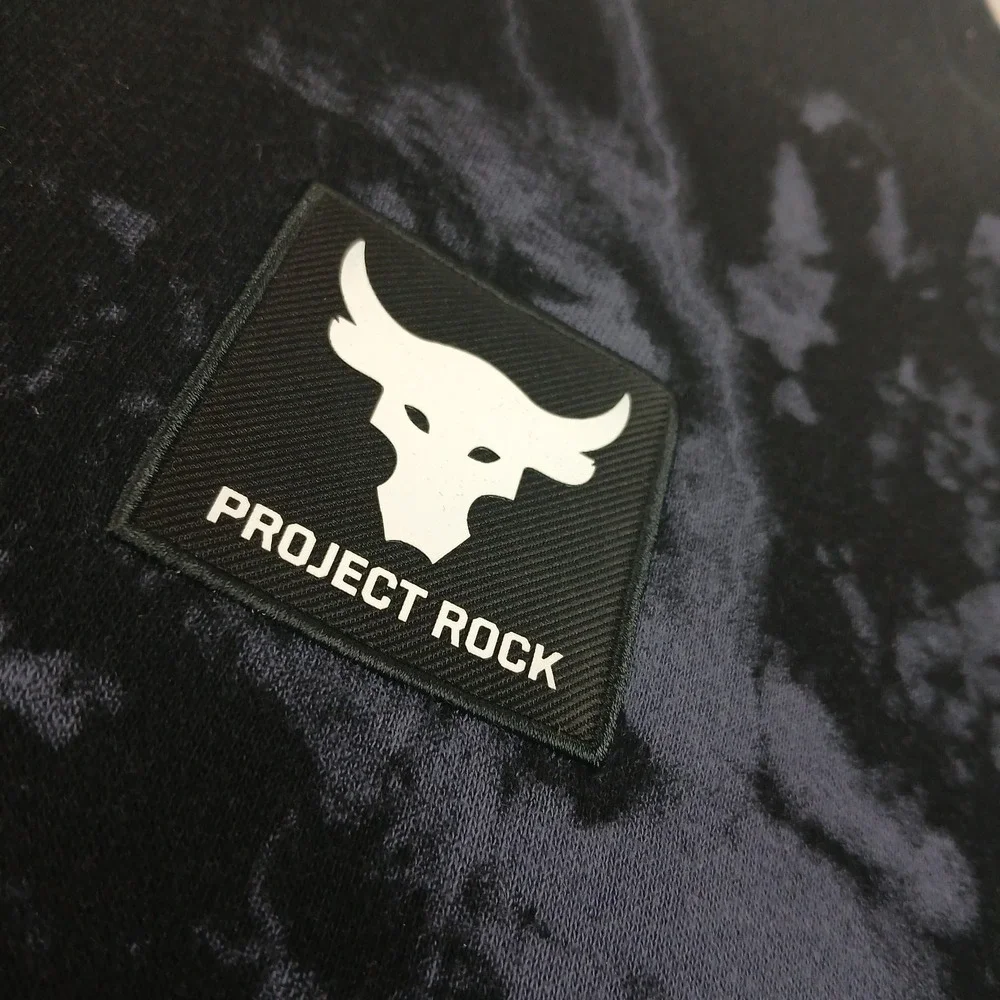 Under‎ Armour Project Rock Medium Mens Sweatshirt Fleece Pockets Lightning 23x28